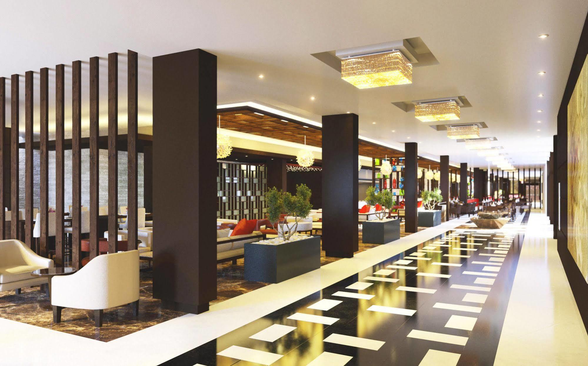Hotel Doubletree By Hilton Nairobi Zewnętrze zdjęcie