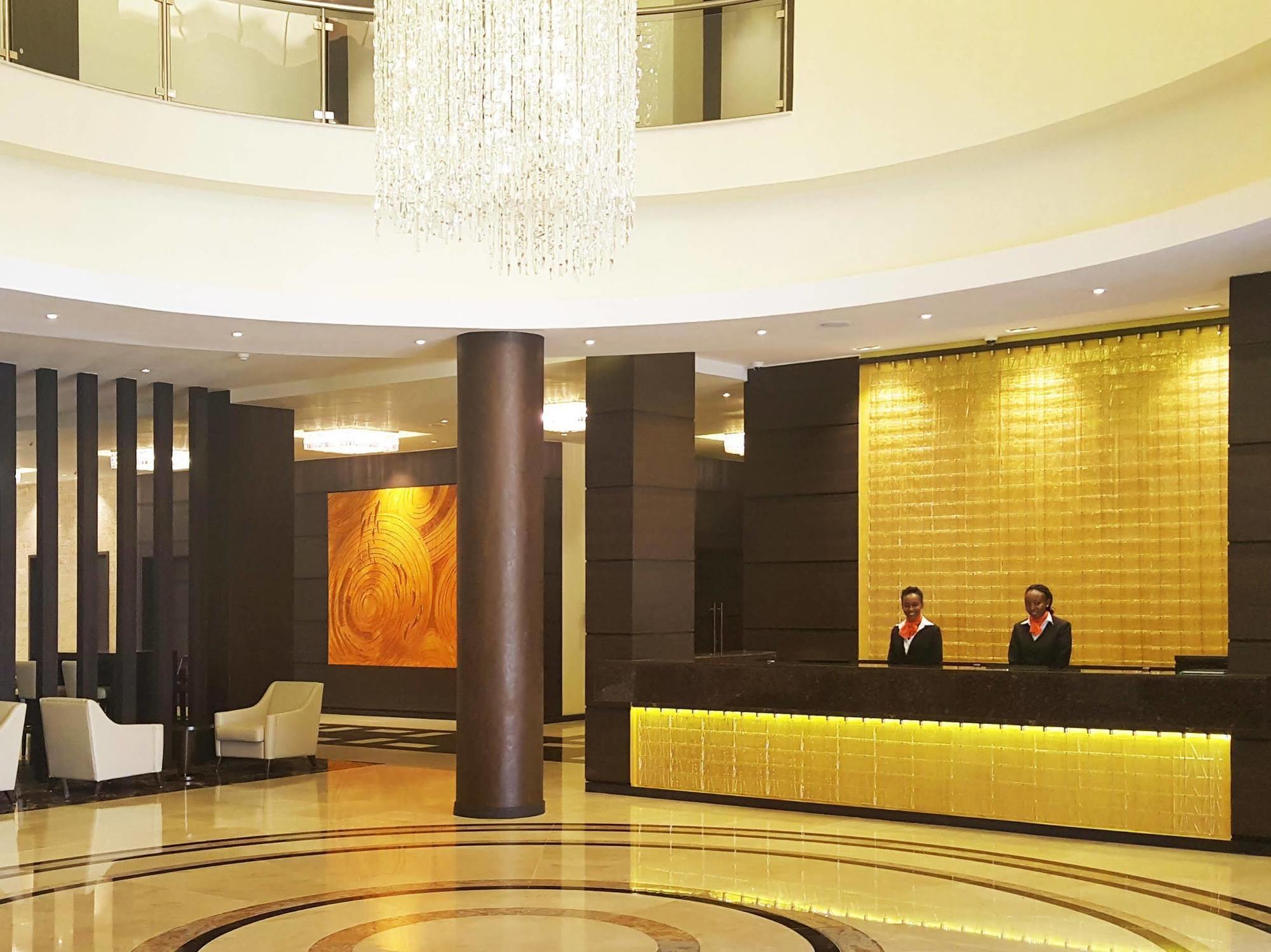 Hotel Doubletree By Hilton Nairobi Zewnętrze zdjęcie