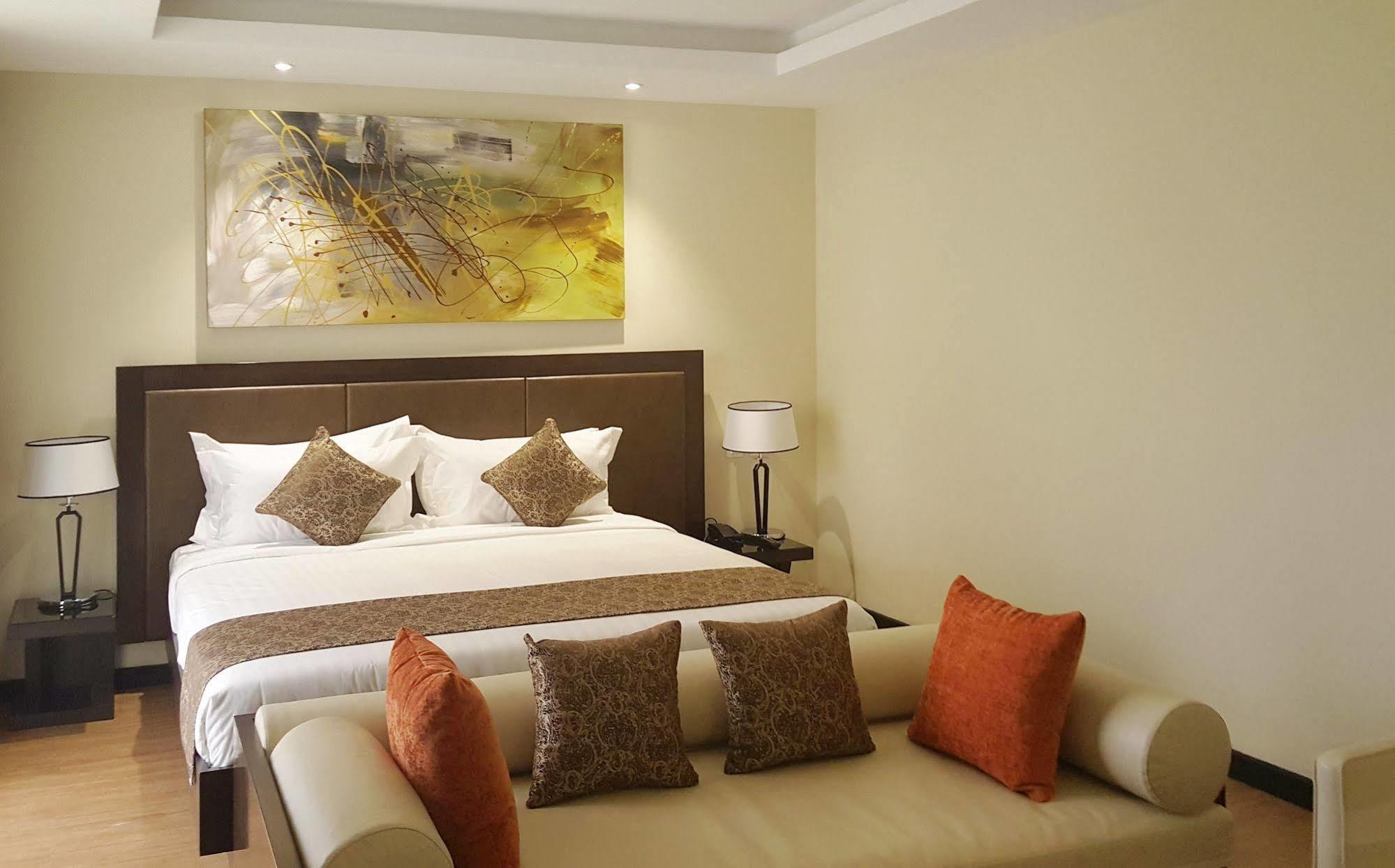 Hotel Doubletree By Hilton Nairobi Zewnętrze zdjęcie